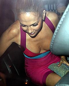 Jennifer Lopez cleavage in pink dress