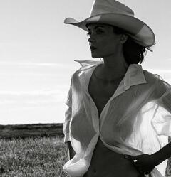 Anna Lisa Wagner see through to boobs black-&-white image
