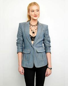 Chloe Rose Robertson - TV Guide NYCC Portaits - October 2022