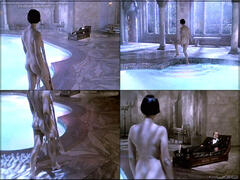 Catherine Bell shows her nude ass at Death Becomes Her