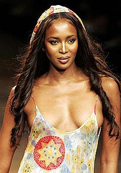 Naomi Campbell sexy runway image