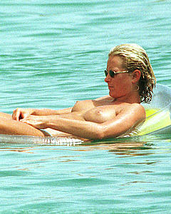 Tracy Shaw sunbathing topless paparazzi photo