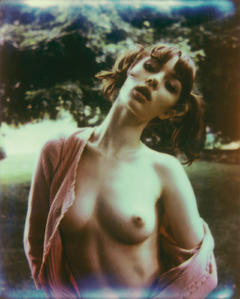 Amy Hood topless photo