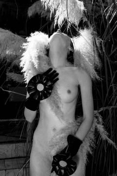 Nancy Schvab naked cover her pussy