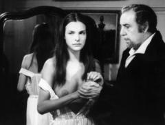 Carole Bouquet topless at Cet obscur objet du desir