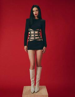 Krysten Ritter Schon Magazine - October 2022