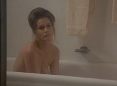 Sally Kellerman naked in a bathtub at A Reflection of Fear