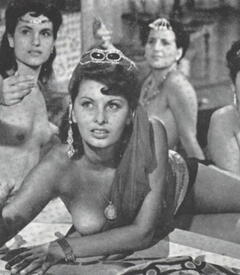 Sophia Loren topless