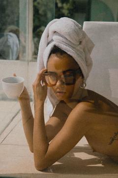 Inka Williams topless photo