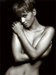 Halle Berry topless cover her tits