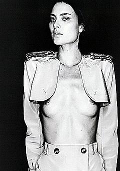 Shalom Harlow nude tits