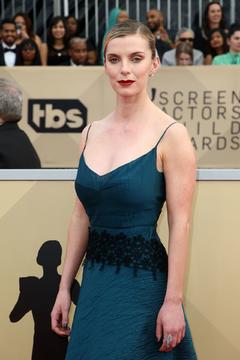 Betty Gilpin at 24th Annual Screen Actors Guild Awards in LA