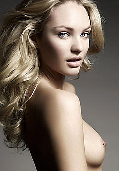 Supermodel Candice Swanepoel nude tits