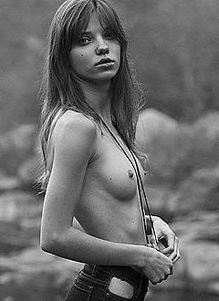  Amy nackt Irving Sissy Spacek