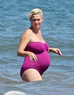 Pregnant Katy Perry pokies in a swimsuit at the beach in Malibu