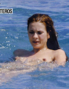 Elena Ballesteros topless in a water paparazzi photo
