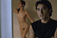 Fanny Bastien fully nude at Urgence