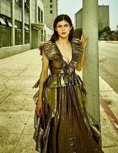 Alexandra Daddario cleavage Storm Santos - August 2019