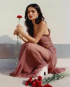 Rachel Zegler - Leeor Wild photos for Cosmopolitan Winter issue - October 2024