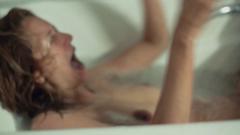 Viktoriya Isakova nude in a bathtub at Ochen zhenskie istorii