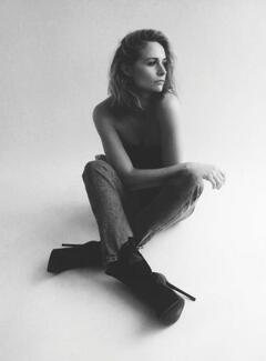 Niamh Algar - The Glass Magazine - October 2021