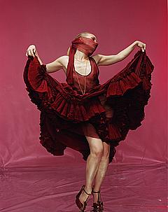 Piper Perabo small nude tits under see through dress