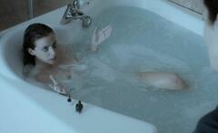 Laura Adriani nude in a bathtub at Makari