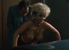 Tatjana Simic nude tits at Flodder