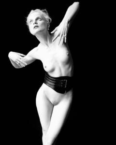Guinevere Van Seenus nude tits and pussy for Fat Magazine #4 SS 2014