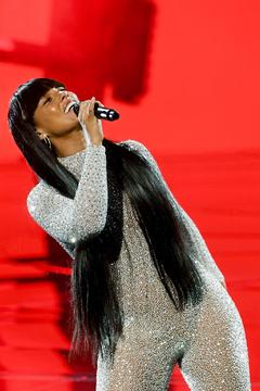Alicia Keys performing at the Billboard Music Awards