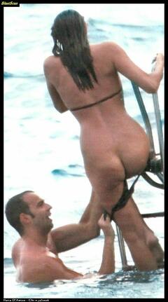 Ilaria D'Amico lost her pants and shows nude ass