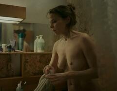 Canadian actress Suzanne Clement nude tits at Derapages