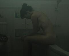 Isabelle Fuhrman naked at The Novice