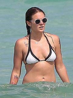 Tove Lo in bikini on a beach in Miami