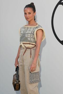Alicia Vikander - Louis Vuitton Womenswear Spring∕Summer 2023 show as part of Paris Fashion Week