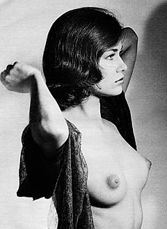 Lauren Hutton topless black-&-white scan