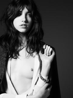 Grace Hartzel nude tit