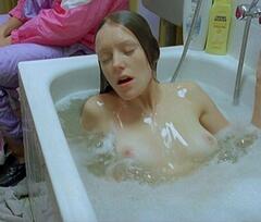 Lavinia Wilson nude in a bathtub at Schussangst