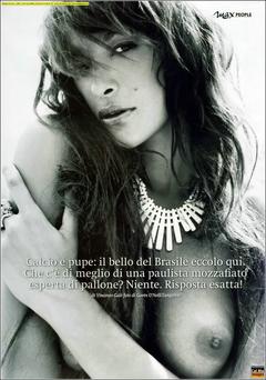 Magda Gomes nude boob