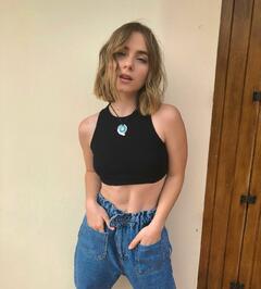 Clara Galle in jeans and black top
