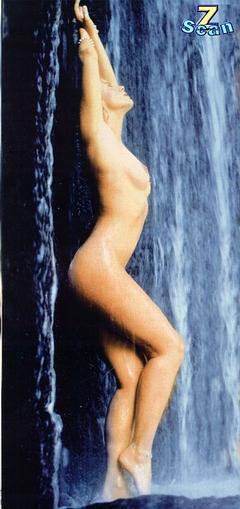 Francesca Rettondini fully nude