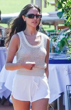 Eiza Gonzalez was seen boarding a boat in Sardinia