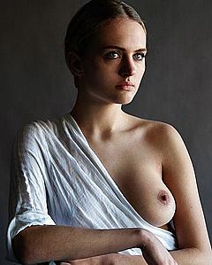 Madison Riley nude boob