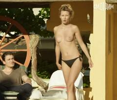 Vilma Kutaviciute topless at Teoriya veroyatnosti
