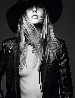 Elisabeth Erm  nackt