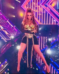 Tyra Banks - Dancing with the stars