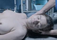 Catherine Pavet topless at Mains dans les songes