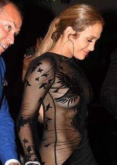 Jennifer Lopez nude tits under see through dress
