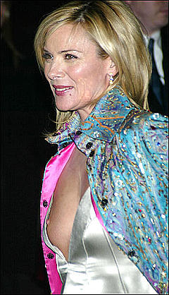 Kim Catrall nip slip paparazzi photo