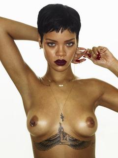 Rihanna nude tits